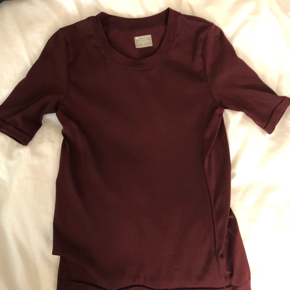 Athleta ribbed tee